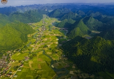 Vietnam Adventure Tour - 5 Day Scenic North Trekking & Sailing