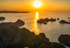 Vietnam Adventure Tour - 5 Day Scenic North Trekking & Sailing