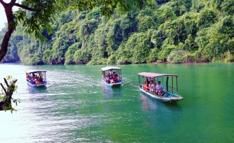 Day 1: Ha Noi - Ba Be Lake (L/D)